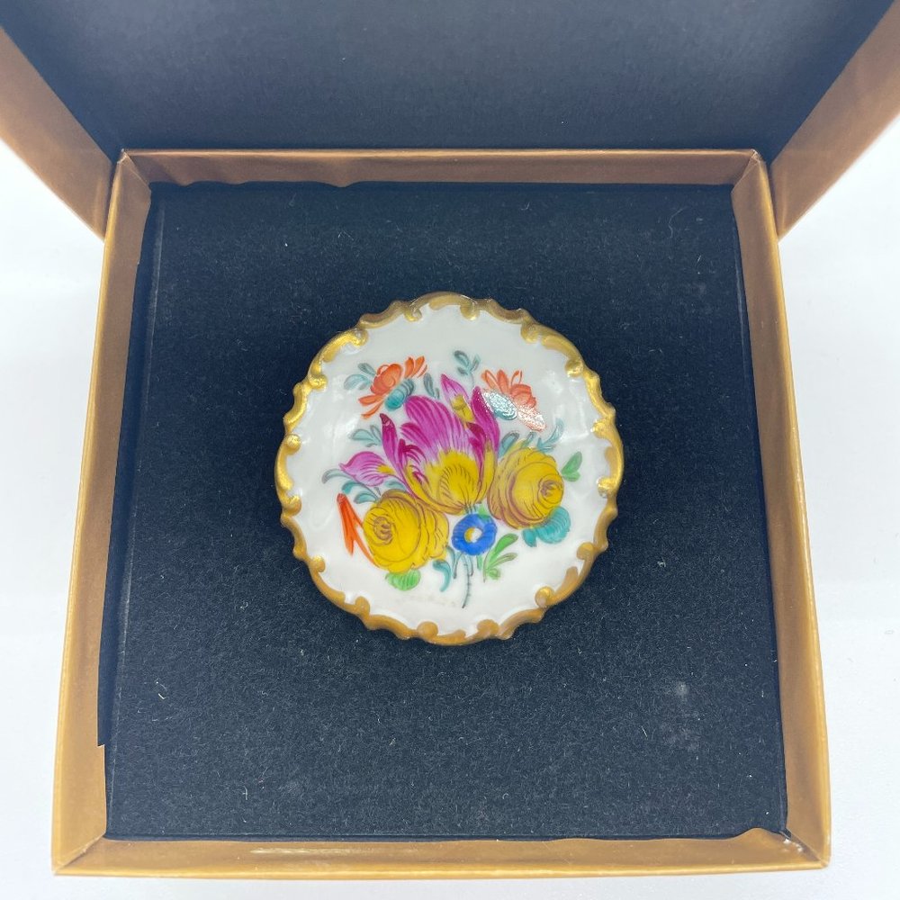 Rosenthal Porcelain Vintage Brooche/Pin